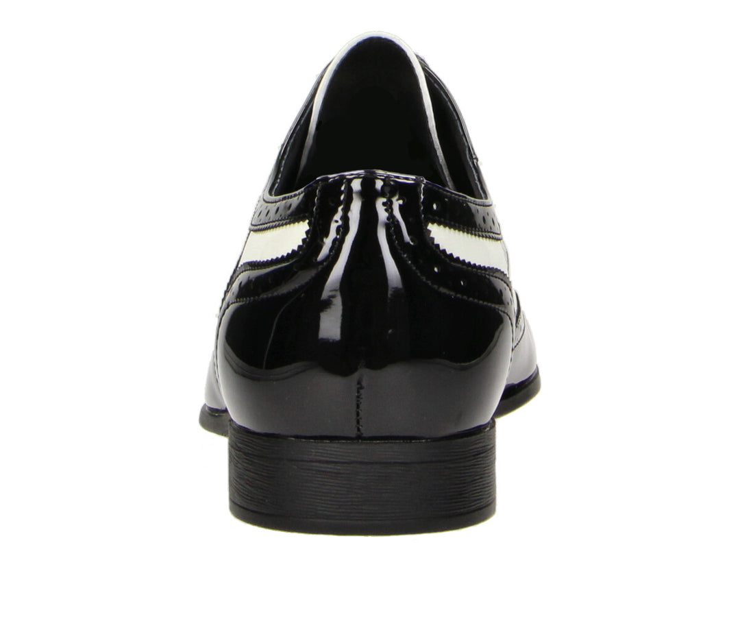 Lackschuhe F r Herren Gl nzender Auftritt Garantiert Smokingschuhe lackschuhe-f-r-herren-gl-nzender-auftritt-garantiert-smokingschuhe
